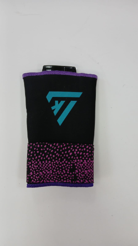 Muñequera Morado Negro