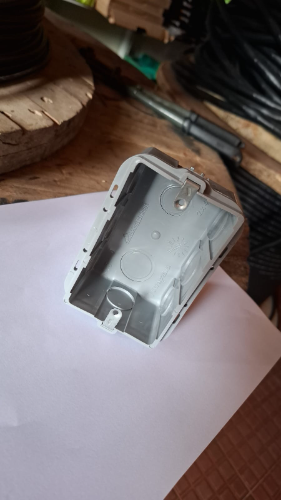 CAJA 5800 SCH40