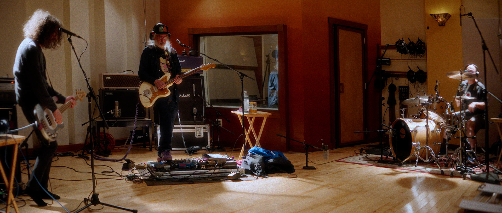 Dinosaur Jr. Header Desktop
