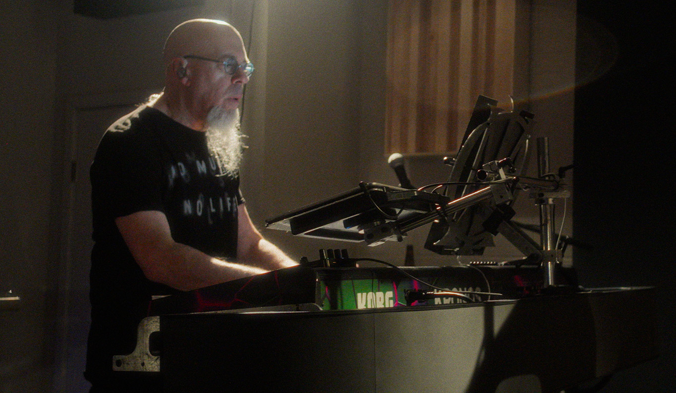 Dream Theater Image Slide