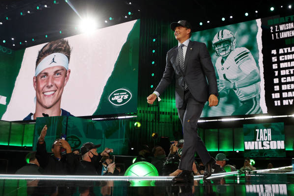 Jets draft all offense with first 4 picks of NFL draft