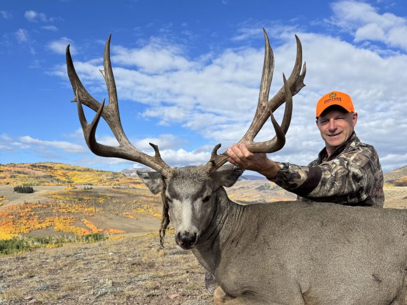 WESTERN WYOMING BIG GAME HUNTS