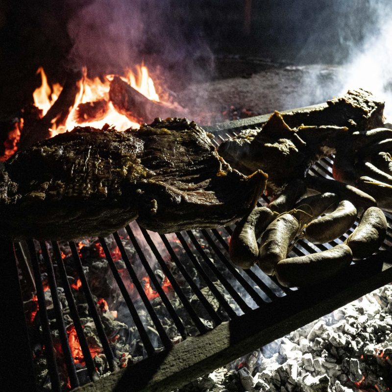 Travis Price Asado3