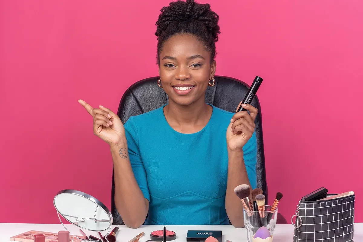 How Makeup Artists Can Grow Their Personal Brand and Monetize Content Online