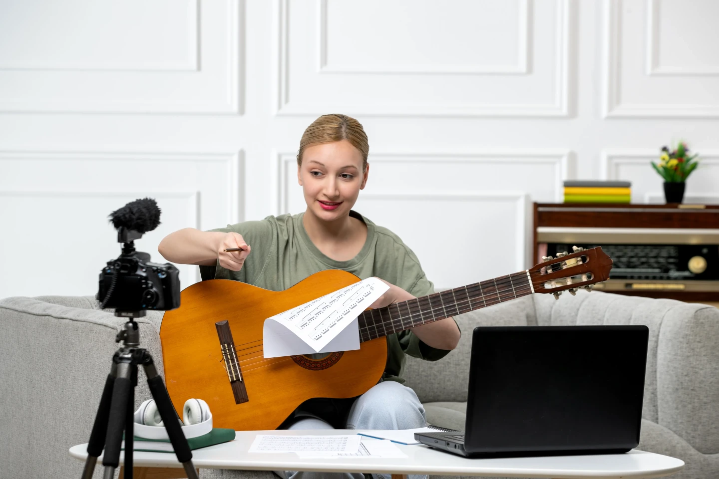 How Independent Musicians Can Build a Fanbase Outside Instagram