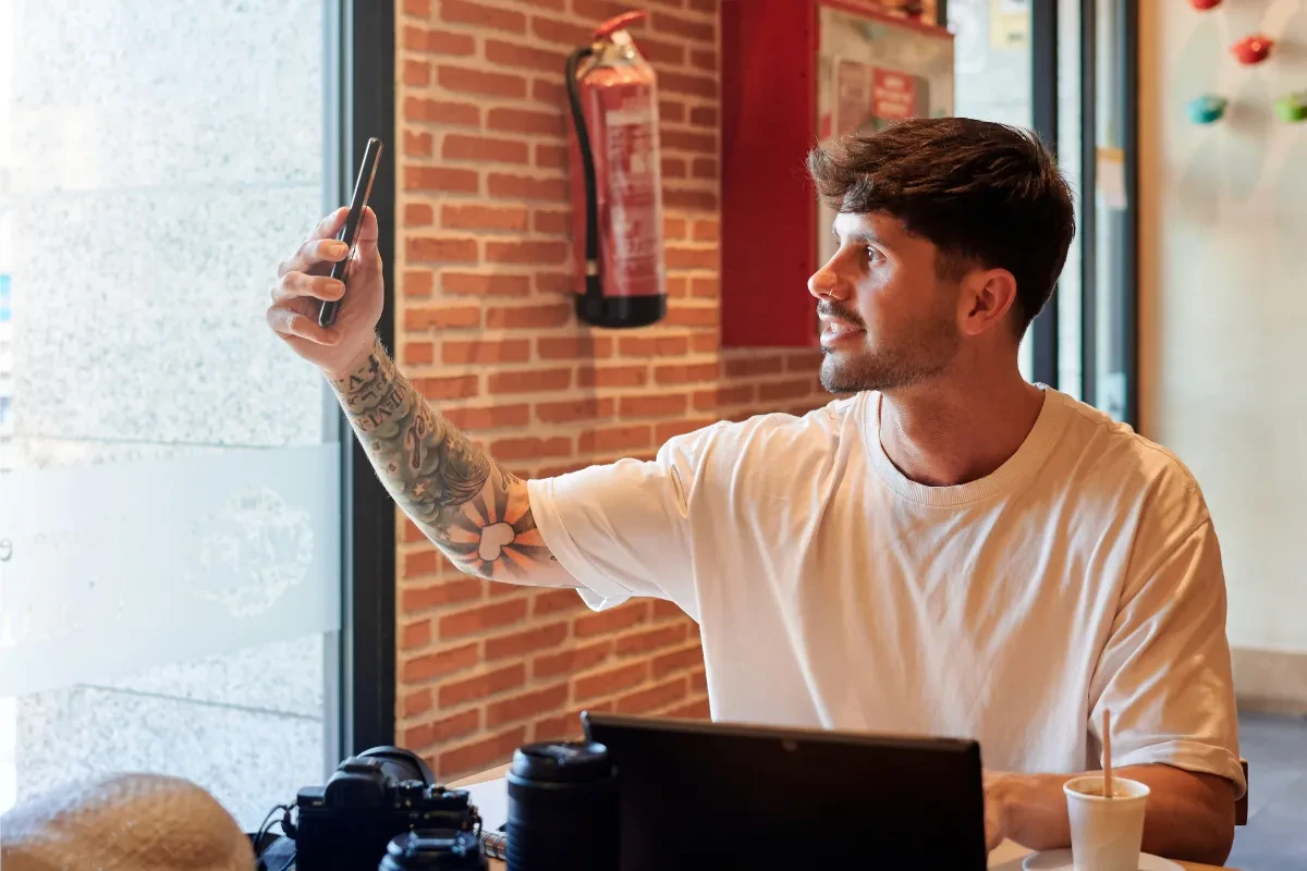 How Can Tattoo Artists Grow Their Audience and Earn More Online?