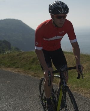 waterproof cycling tops and bottoms