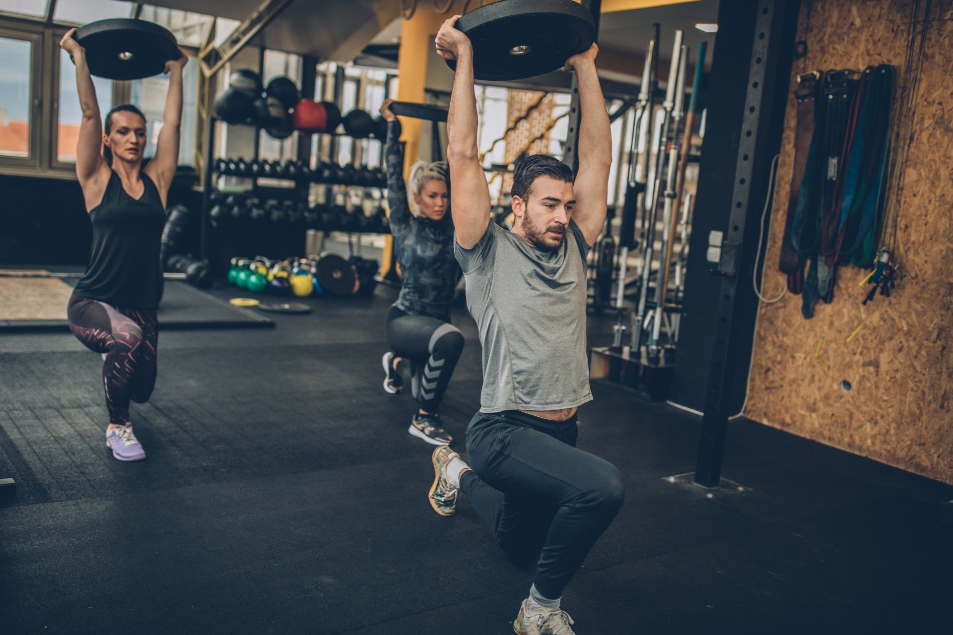 How can plyometric boxes help with improving vertical jump height?