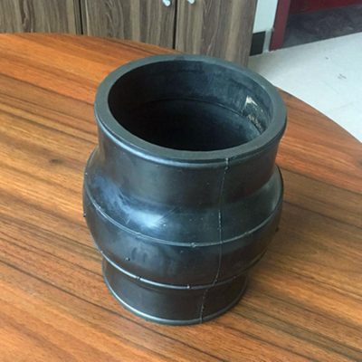 Clamp type rubber expansion joint