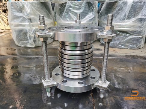 DN100 metal bellows