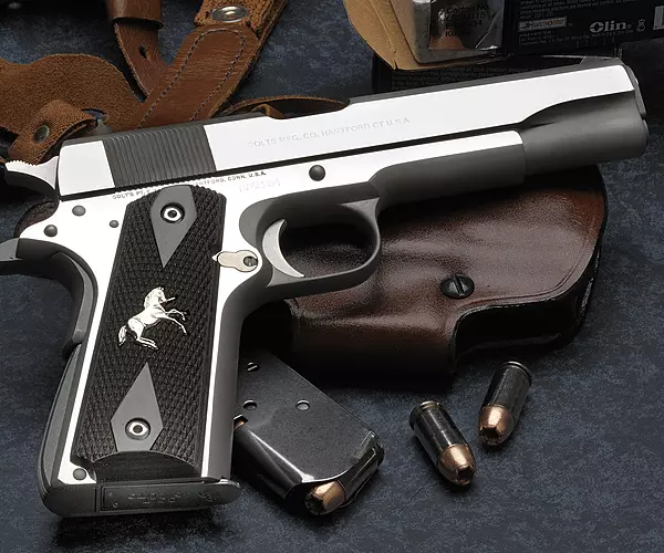 Colt Colt Royal SS Government O1970A1AAW TALO special edition pistols