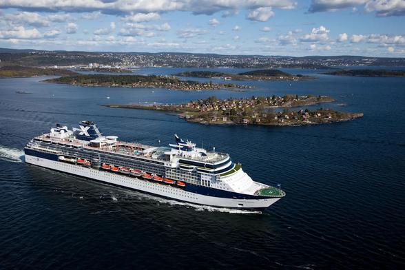 Celebrity Cruises ship drifts off coast of Italy during power outage