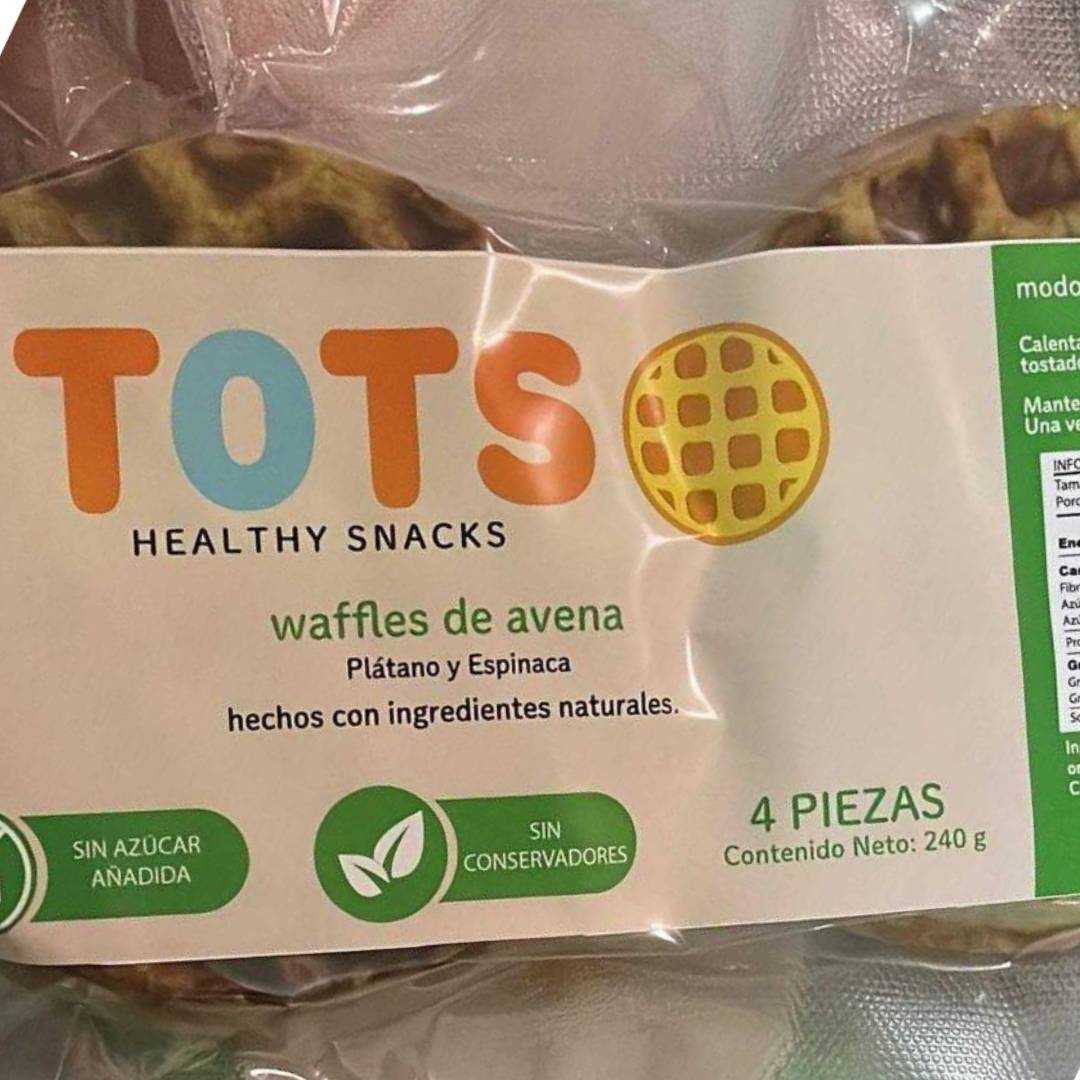 Waffles de avena con plátano y espinaca