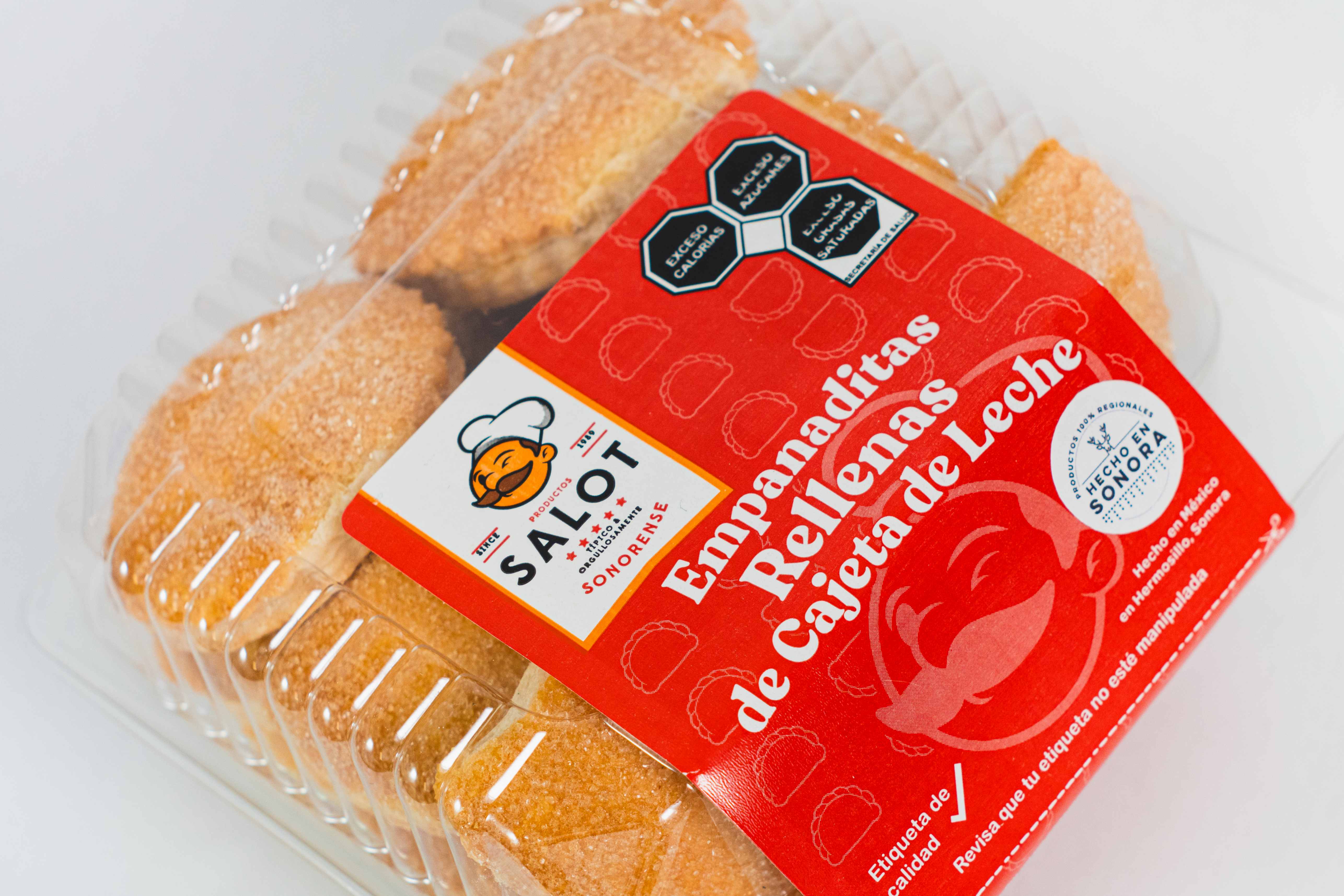 Caja empanaditas con 14 piezas