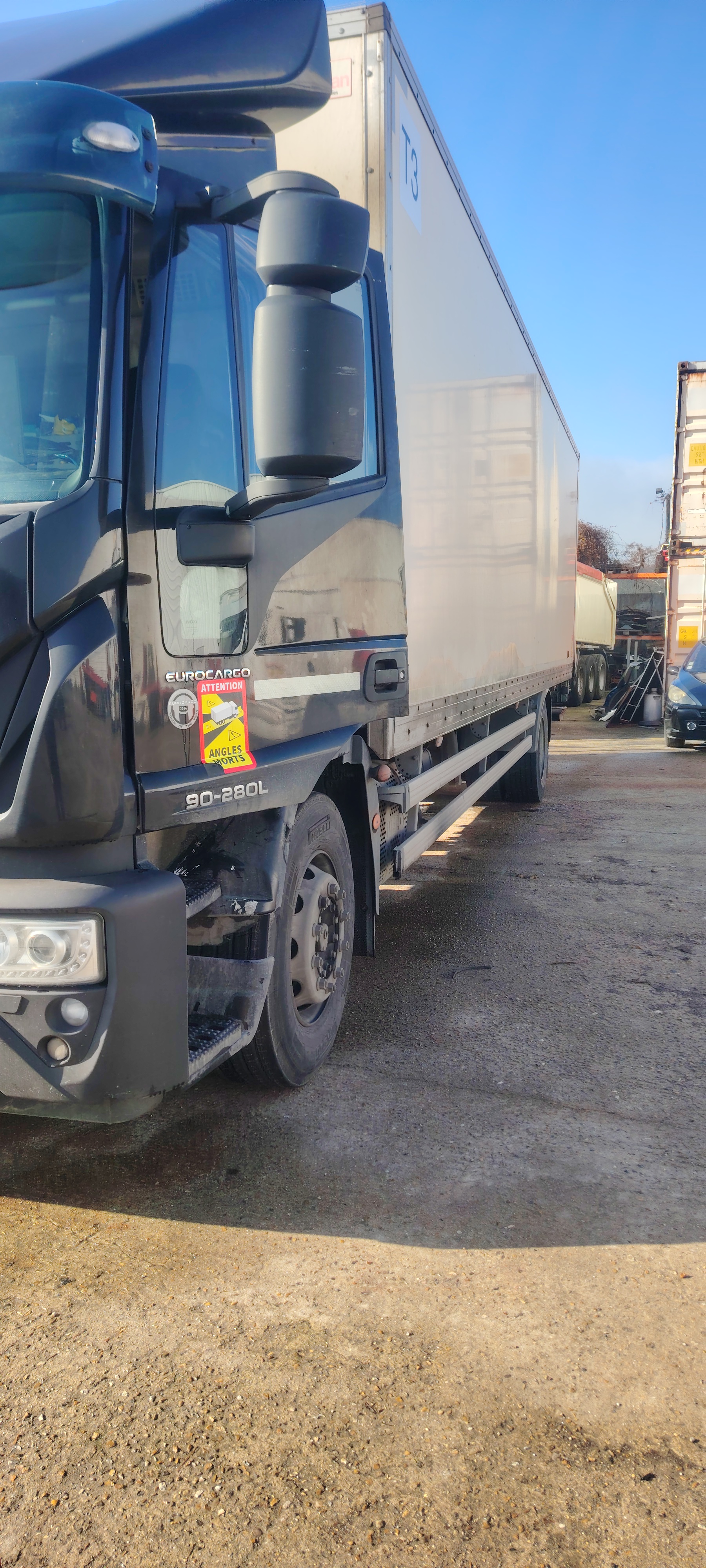 Voir plus — Réparation sur iveco eurocargo pl — walid ladhari