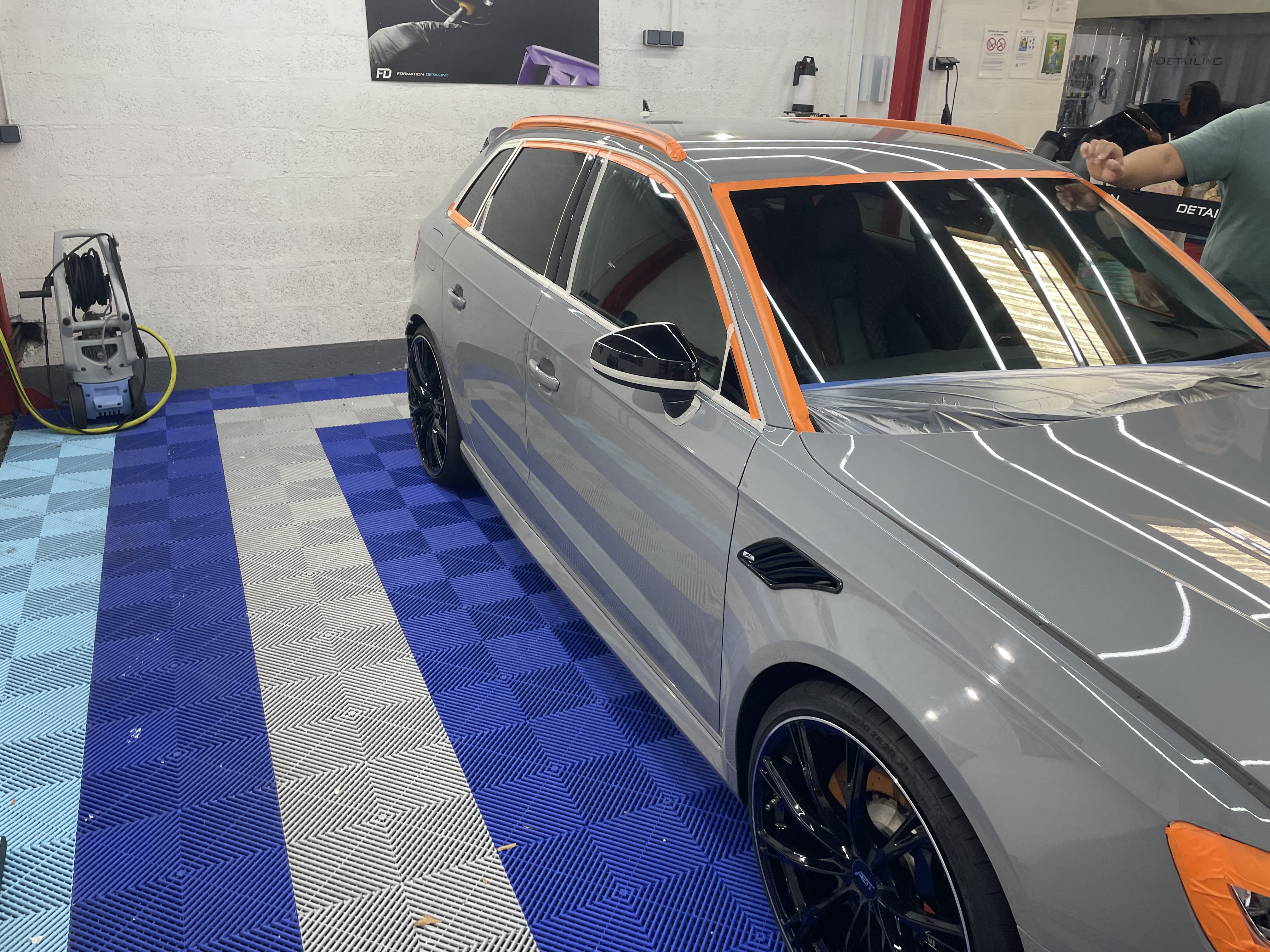 Voir plus — Polissage complet plus céramique Audi rs3 Abt — Charles Baudard