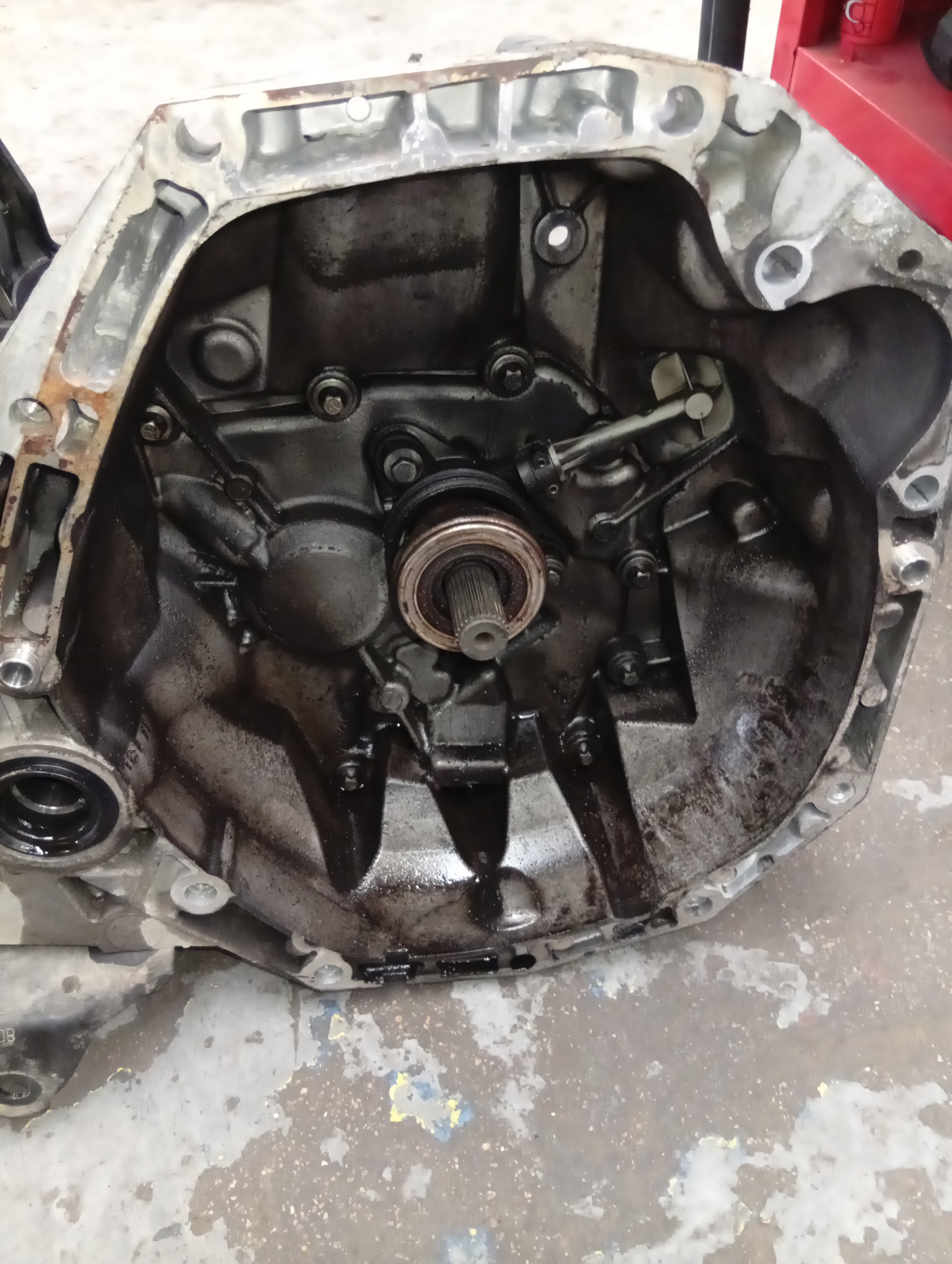 Changement kit embrayage et volant moteur  — L.A mecaservice — photo 1