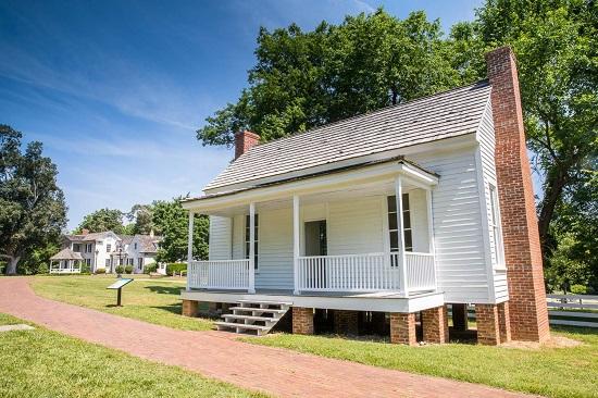 View of the restored Tenant House at Oak View