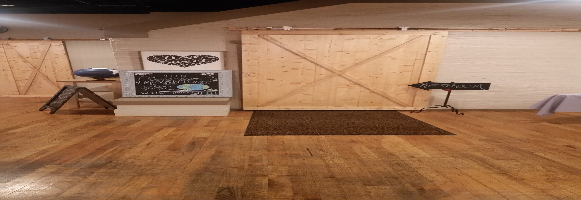 B&B Riverfront Hall