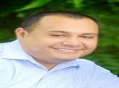 Dennis Ruiz