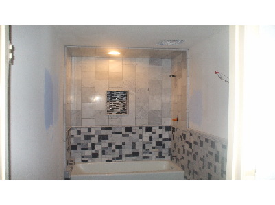 E T Ceramic Tile & Stone
