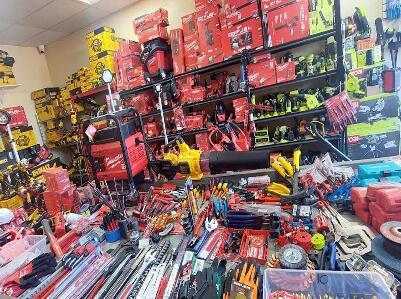 El Hombre del Equipo Tools Sale
