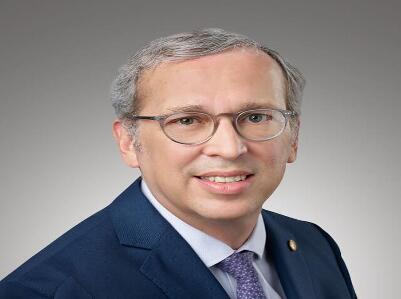 Illinois Retina Associates: Mathew W. MacCumber, MD