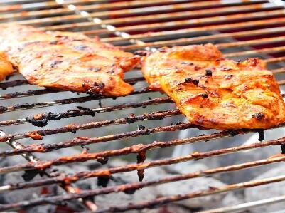 J & T Smokehouse