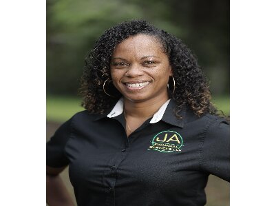 Jolie Jackson - Intuit TurboTax Verified Pro