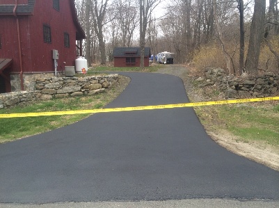 PRO-SEALER S Driveway Sealing