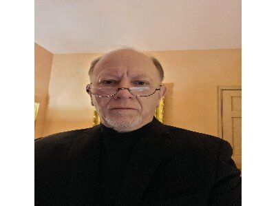 R Michael Farnham