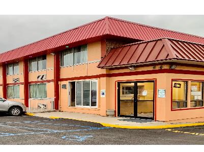 Red Carpet Inn & Suites