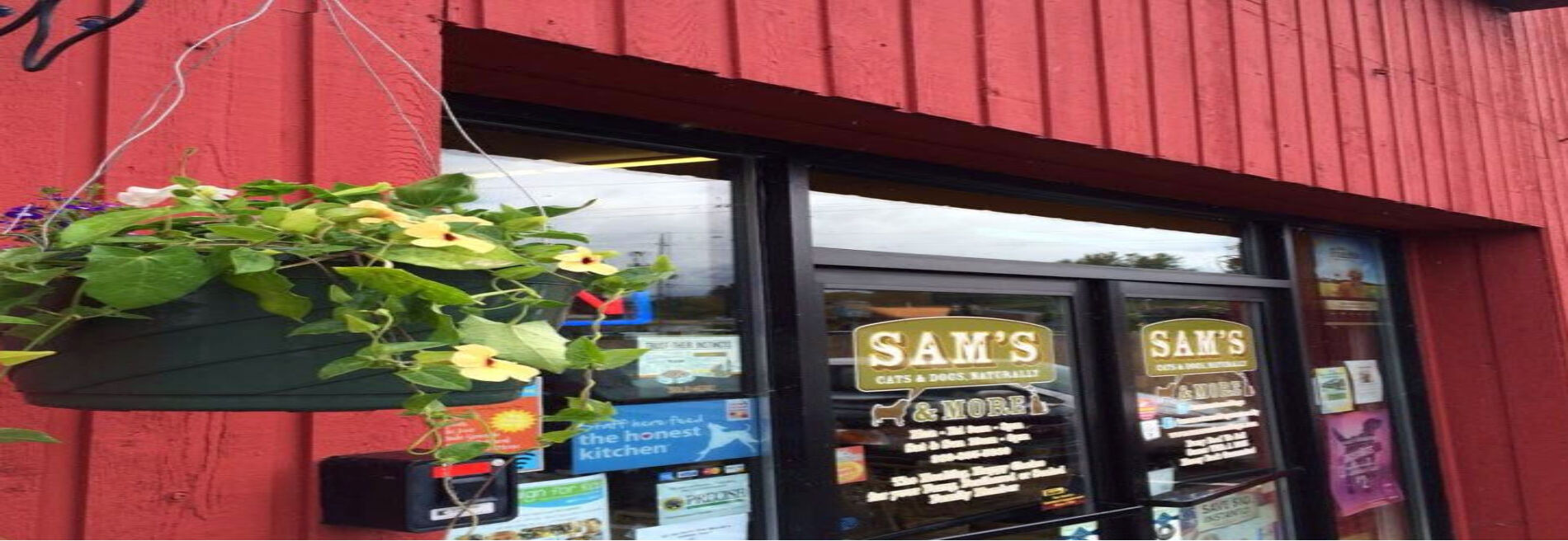 Sam's Cats & Dogs | Monroe's Premier Pet Food and Supply Store