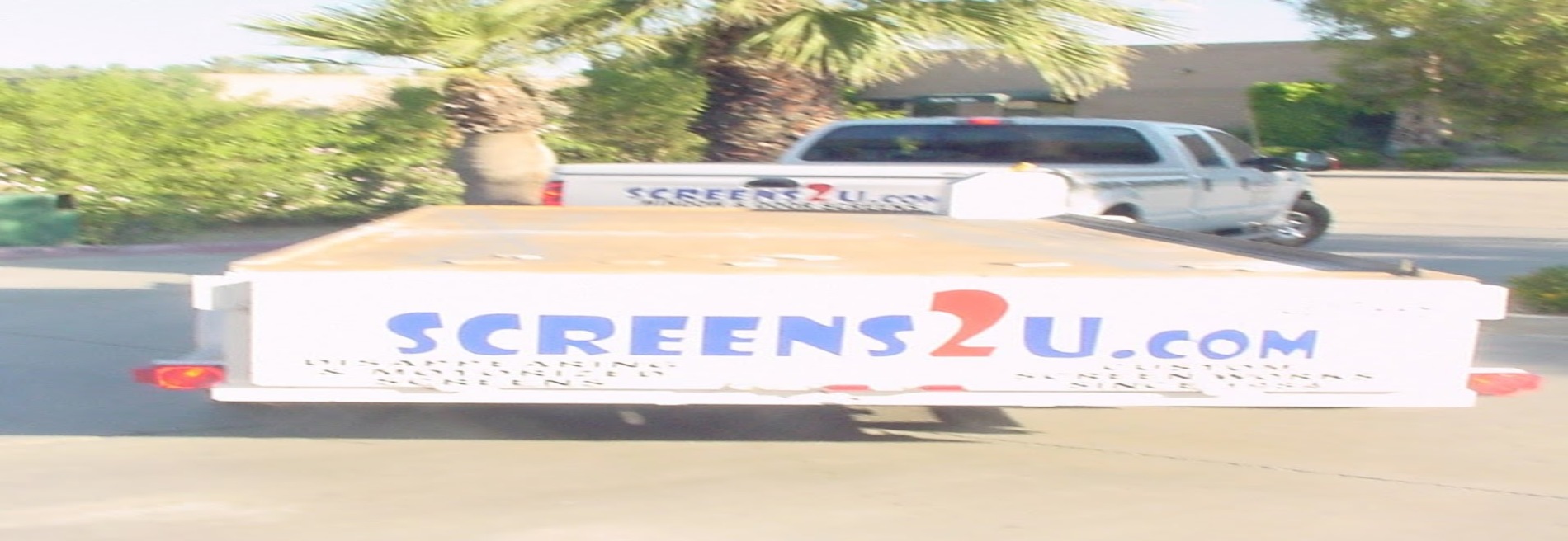 Screens 2 U